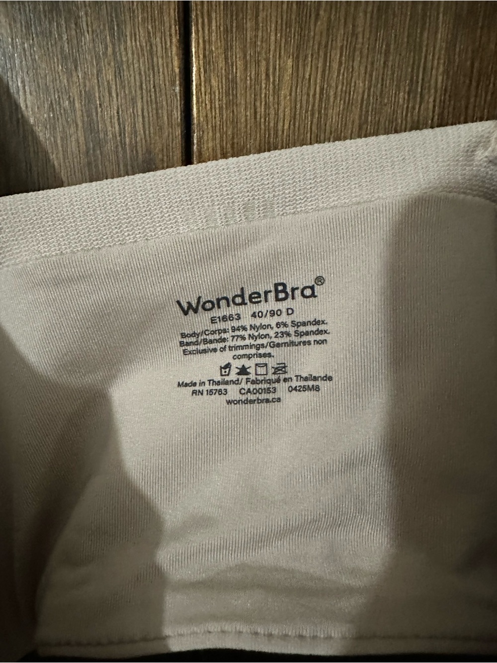 WonderBra Easyfit Wirefree Front Close Bra Nude Almond Size 40D NWT Lightweight - Picture 10 of 12